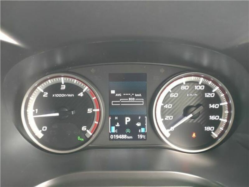 DELICA D5