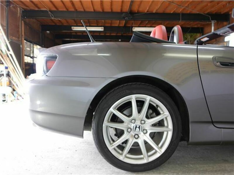 S2000