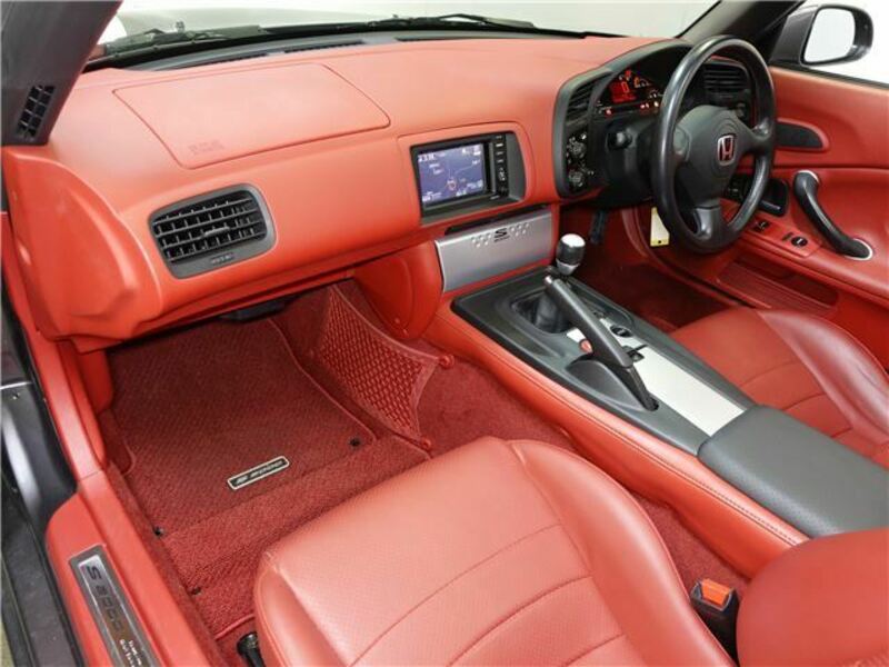 S2000