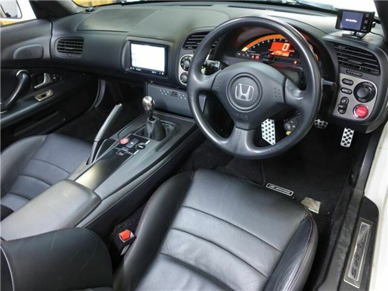 S2000