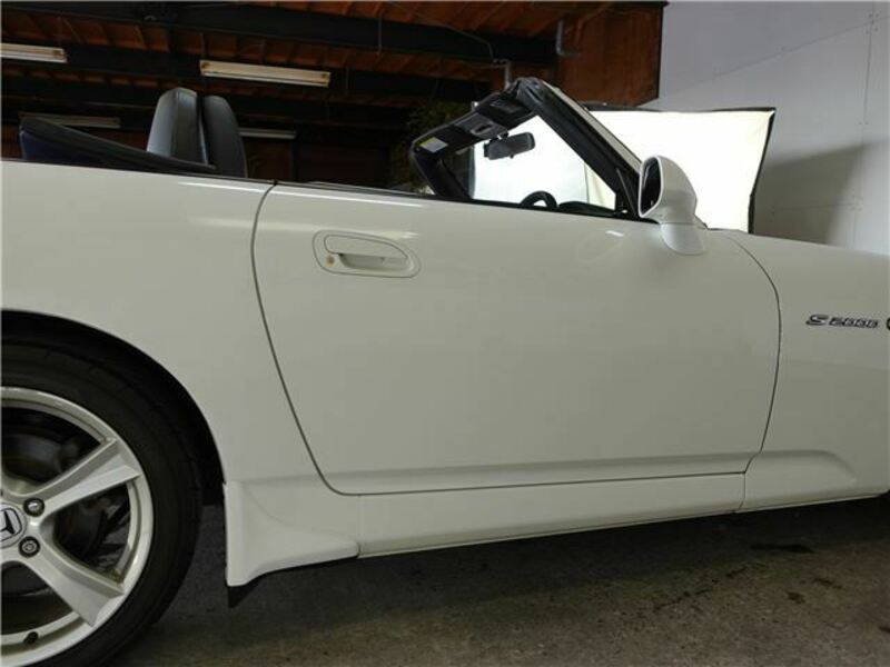 S2000