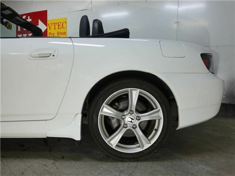 S2000
