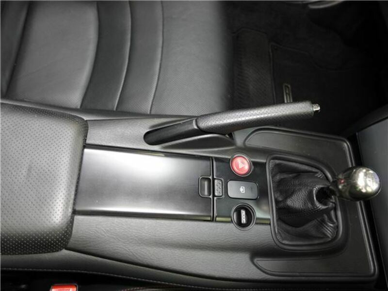 S2000