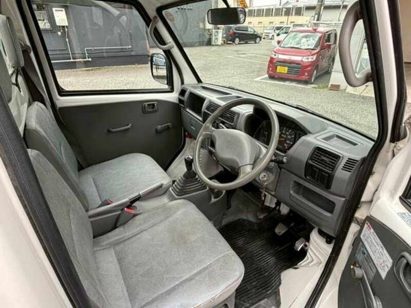 MINICAB TRUCK