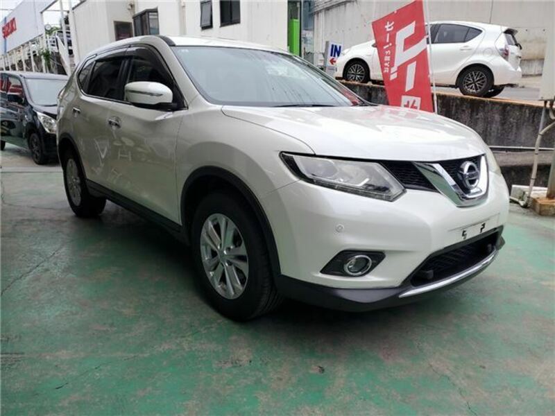 X-TRAIL