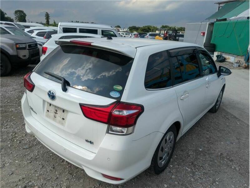 COROLLA FIELDER
