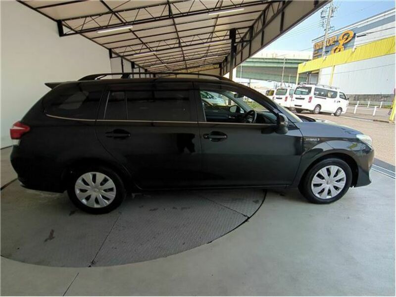 COROLLA FIELDER