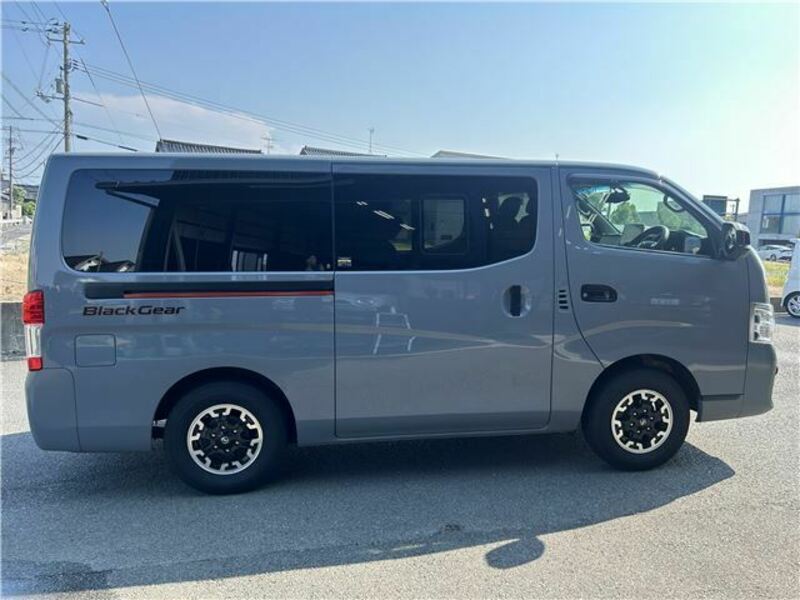 NV350 CARAVAN