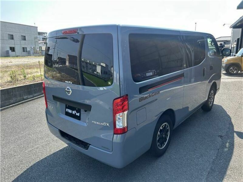 NV350 CARAVAN