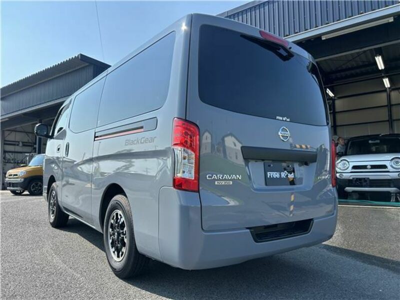 NV350 CARAVAN