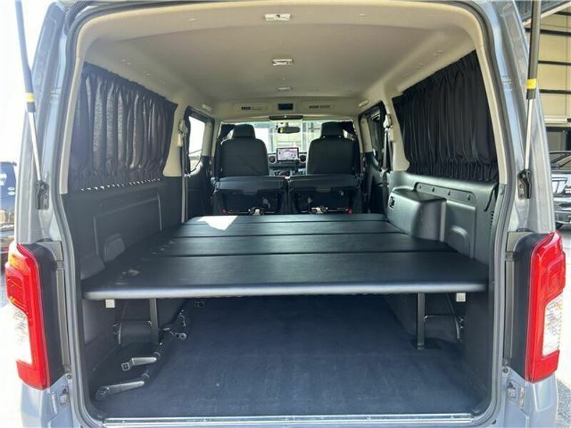 NV350 CARAVAN