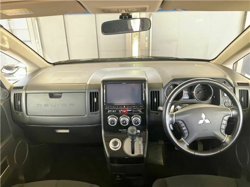 DELICA D5