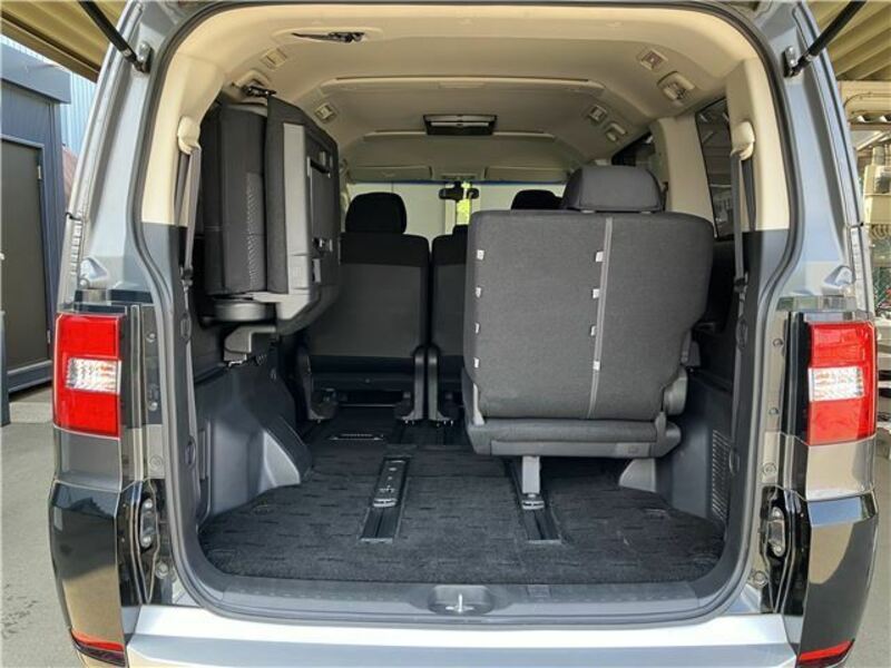 DELICA D5