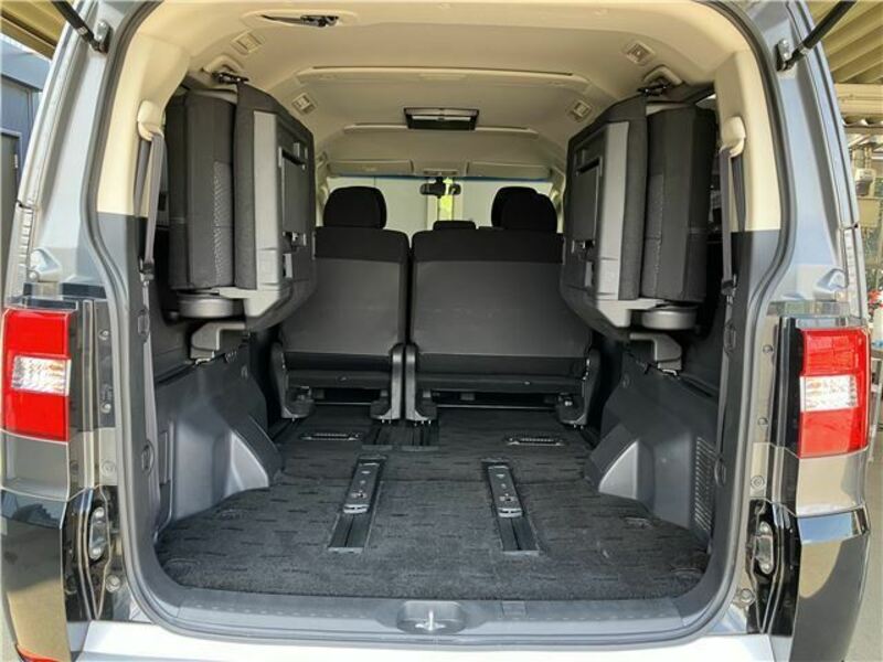 DELICA D5