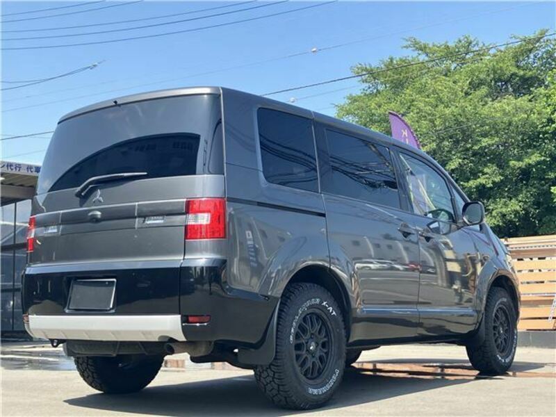 DELICA D5