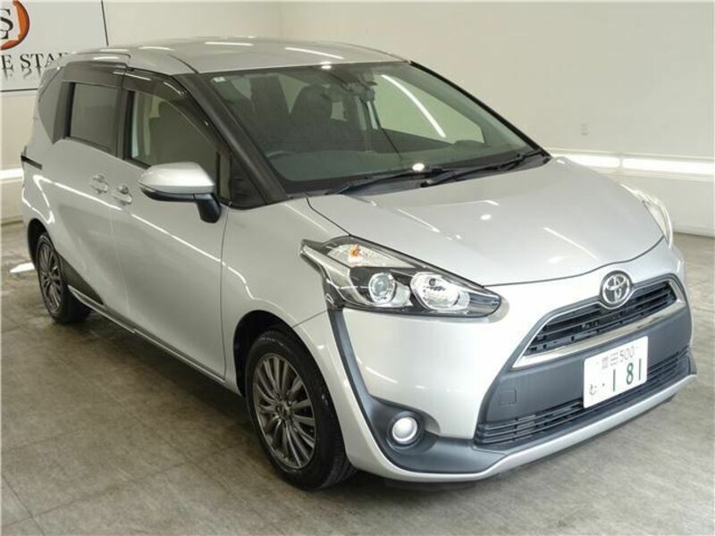 TOYOTA SIENTA