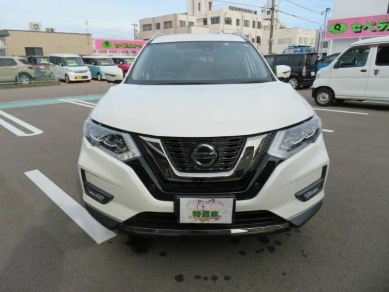 X-TRAIL