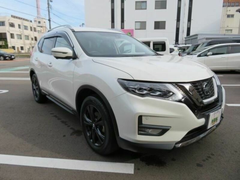 X-TRAIL