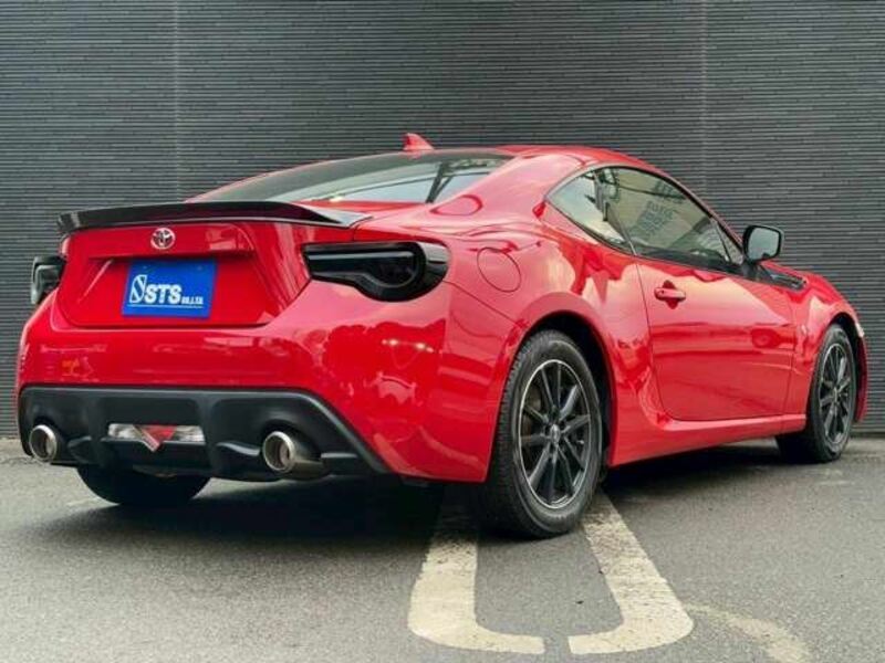 86