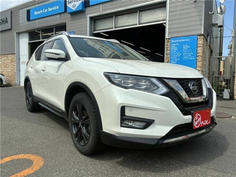 X-TRAIL