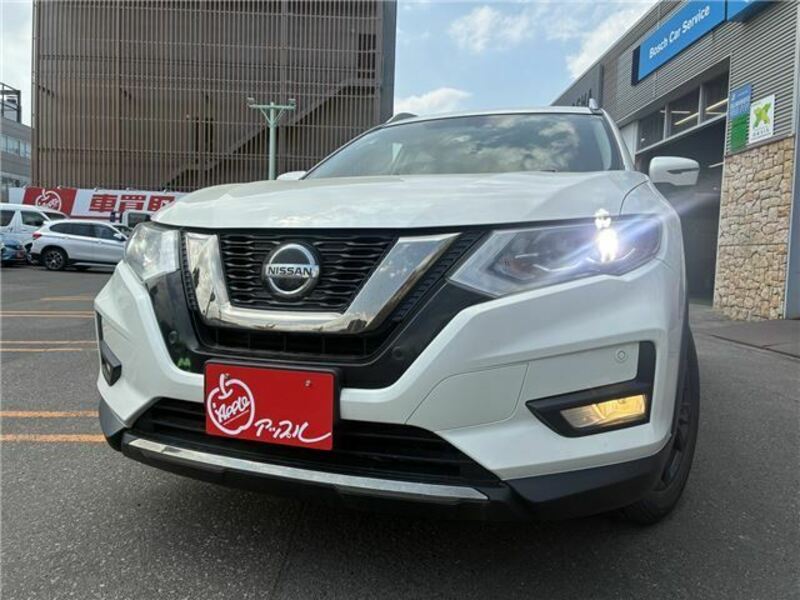 X-TRAIL