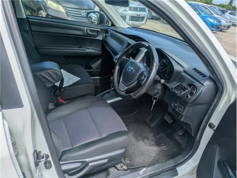 COROLLA FIELDER