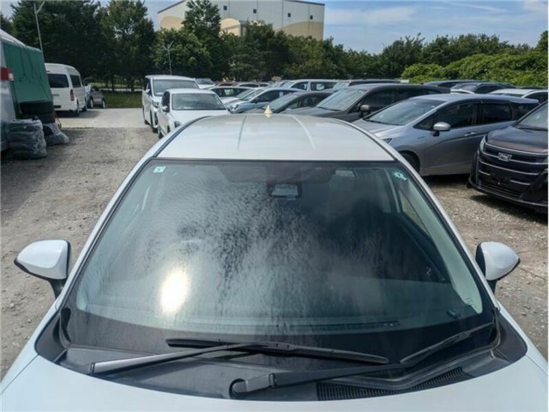 COROLLA FIELDER
