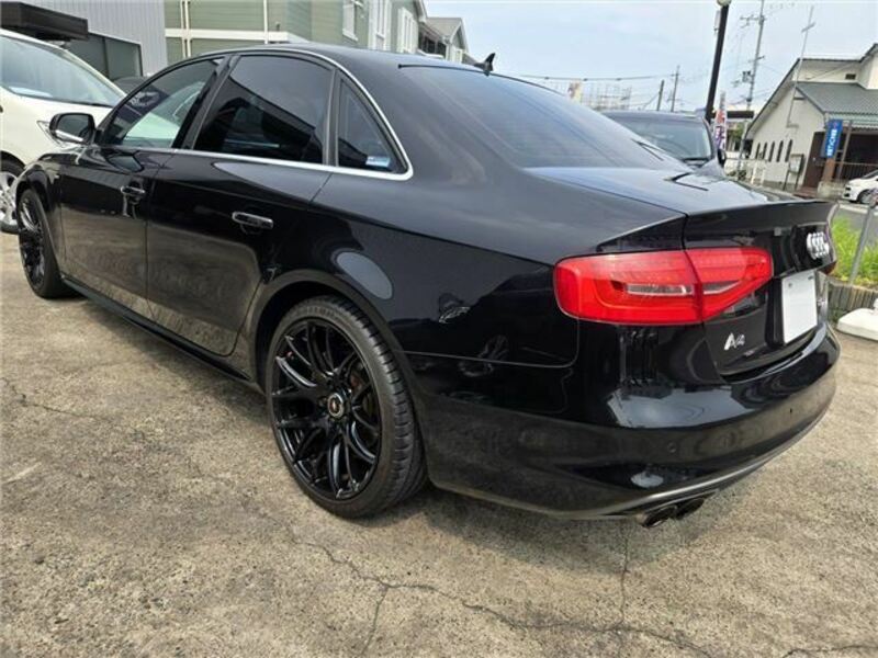 A4