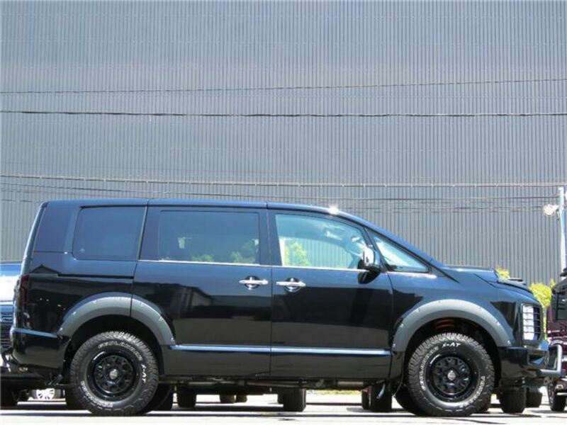 DELICA D5