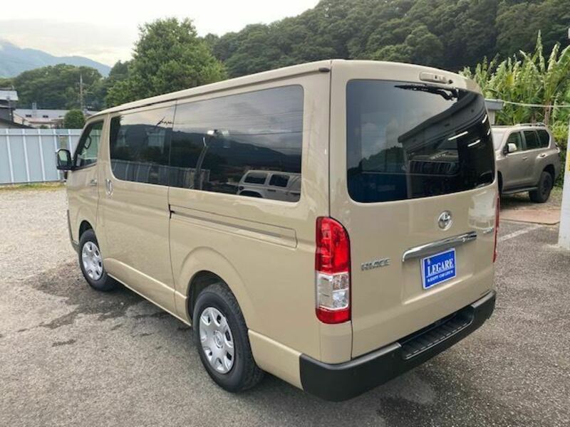 HIACE