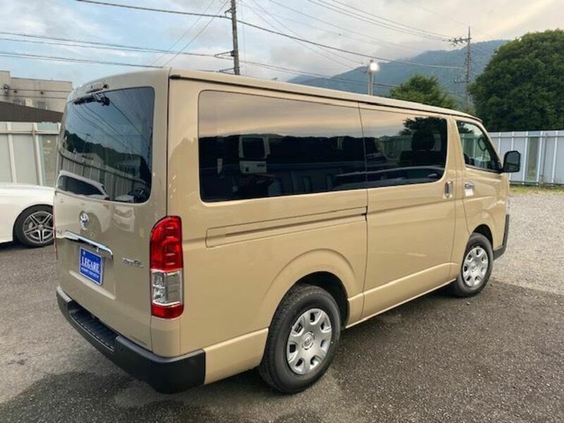 HIACE