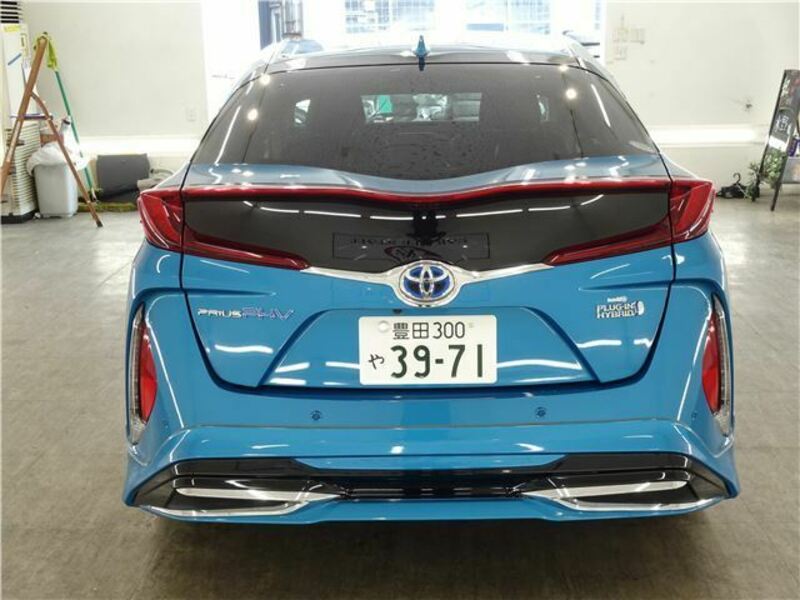 PRIUS PHV