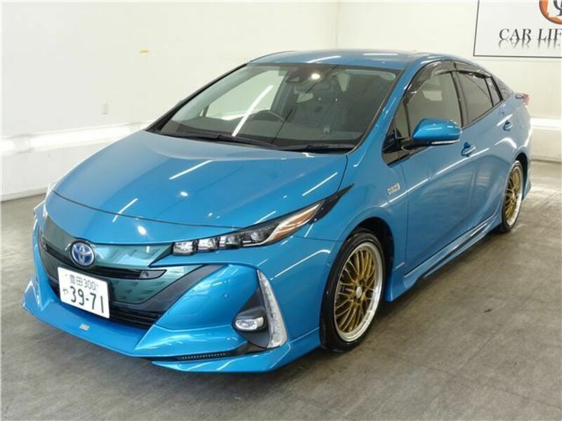 PRIUS PHV