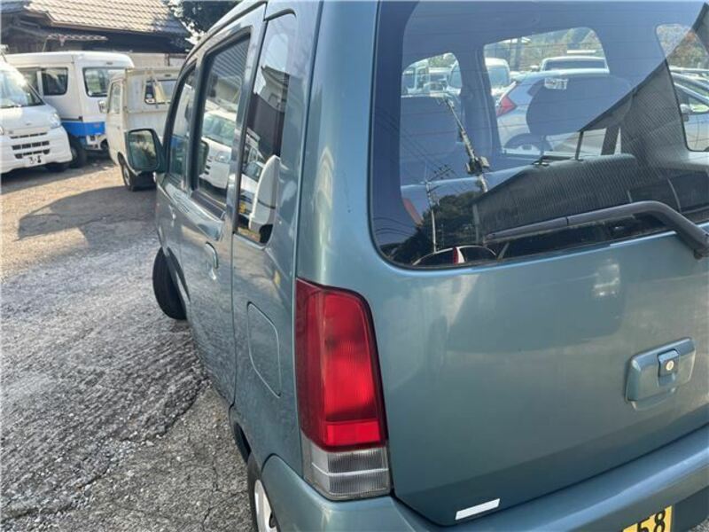 WAGON R