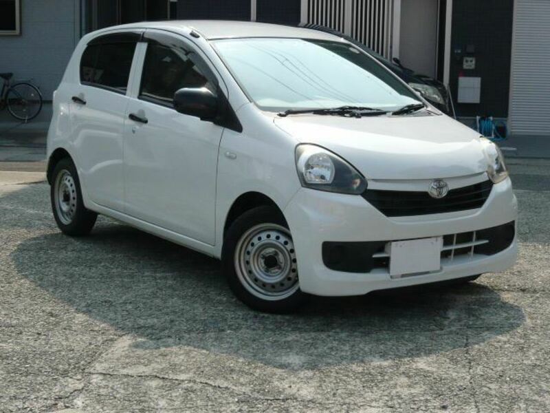 TOYOTA PIXIS EPOCH