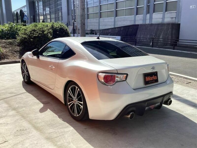 86