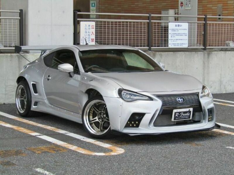 TOYOTA 86