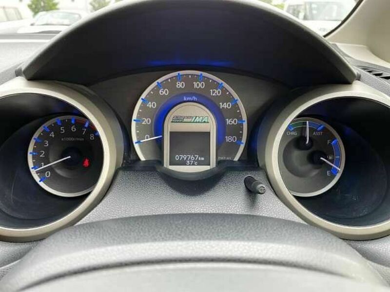 FIT HYBRID