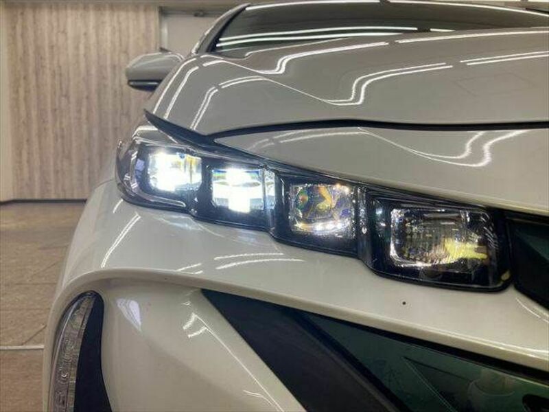 PRIUS PHV