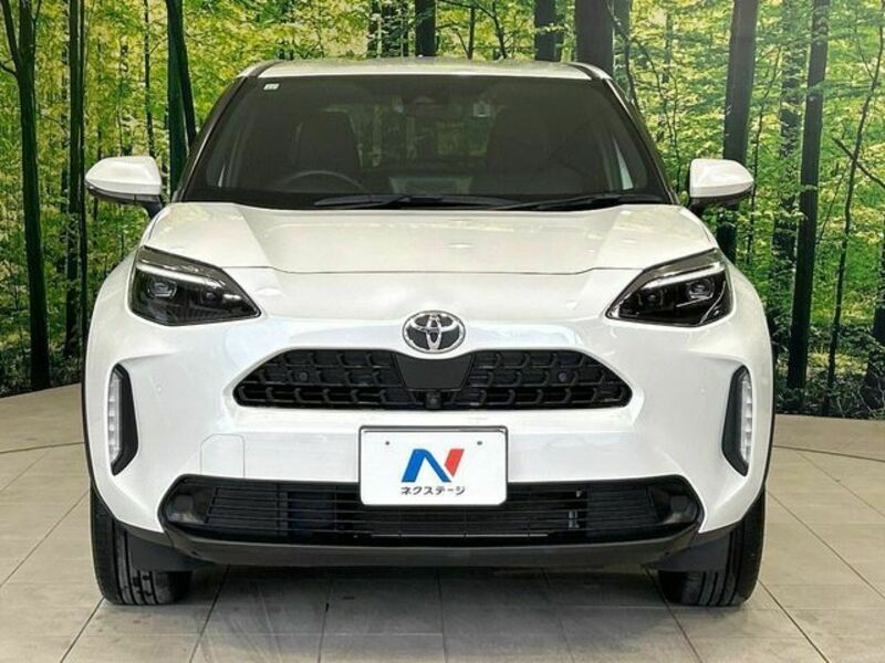 YARIS CROSS