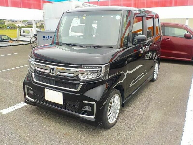 HONDA N BOX CUSTOM