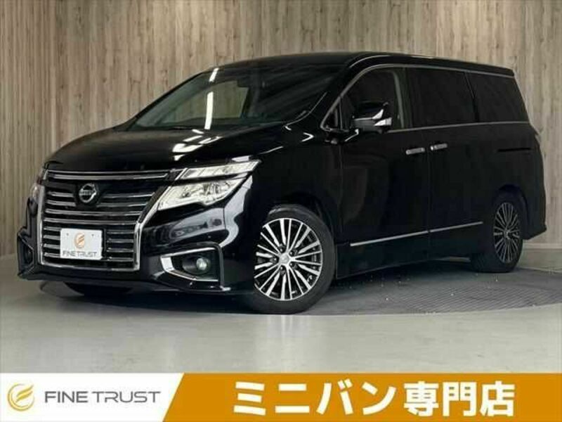 NISSAN ELGRAND
