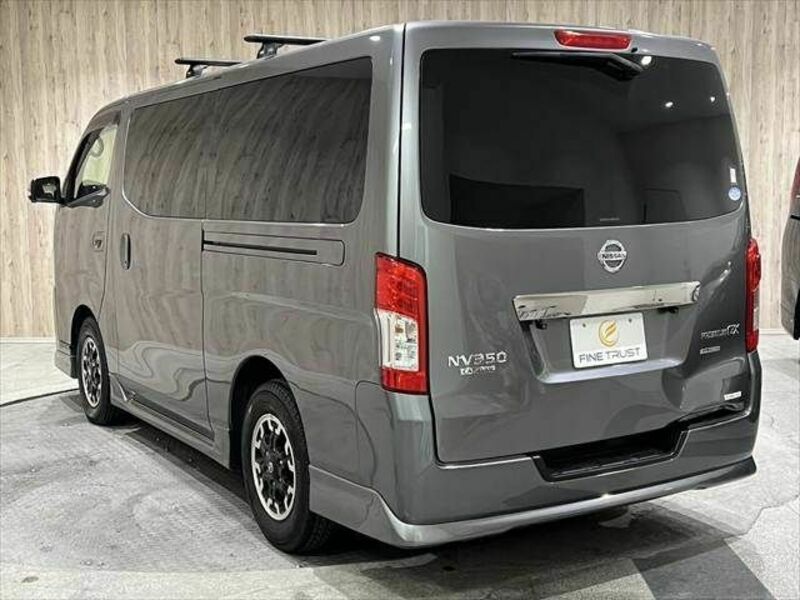 NV350 CARAVAN