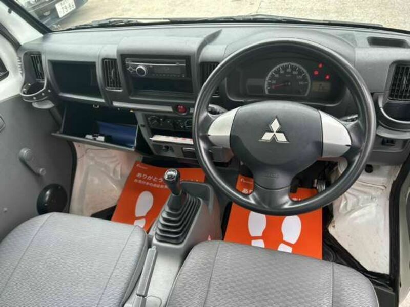 MINICAB TRUCK