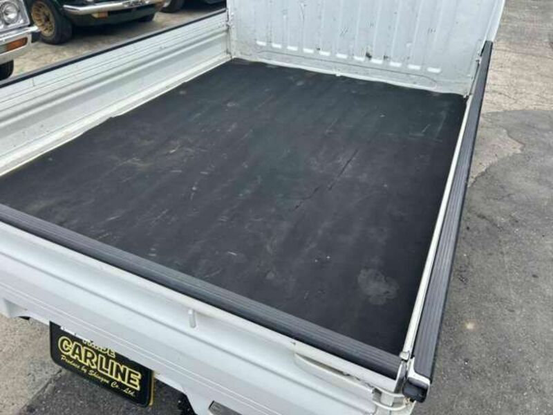 MINICAB TRUCK