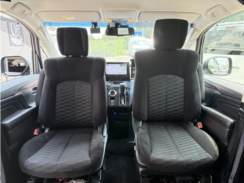 DELICA D5