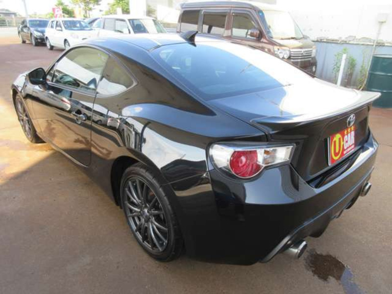 86