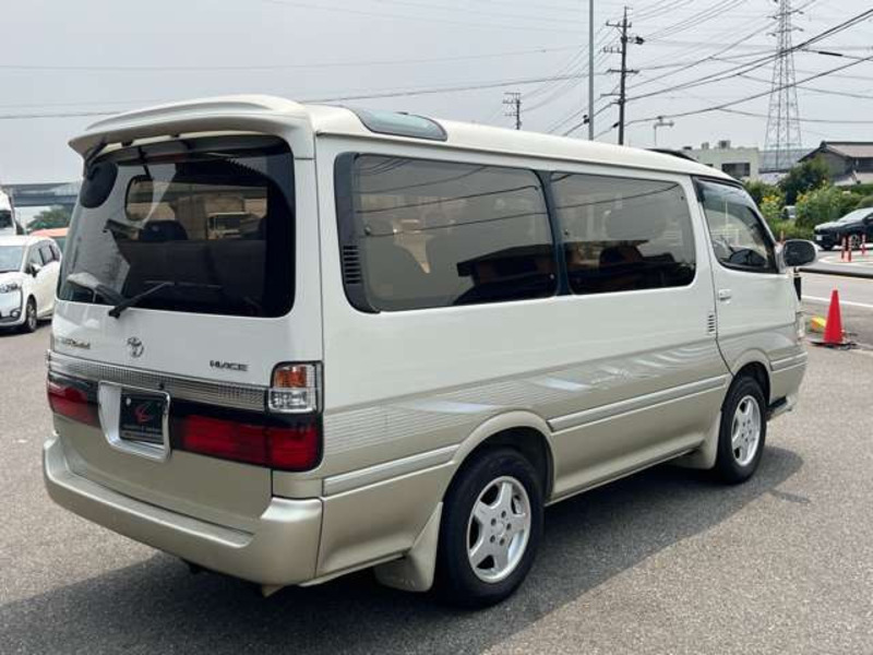 HIACE
