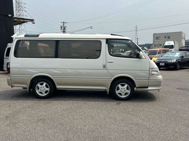 HIACE