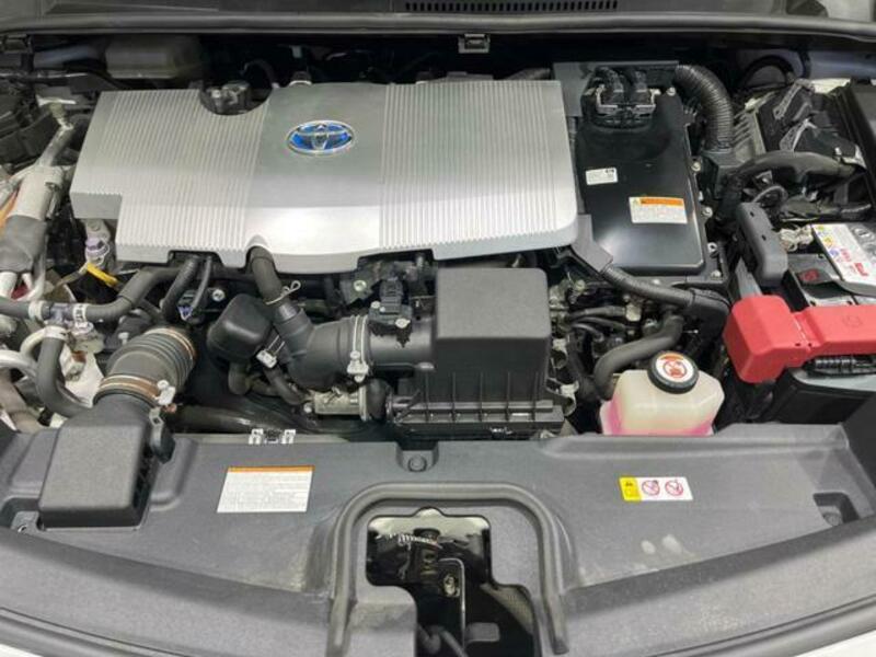 PRIUS PHV